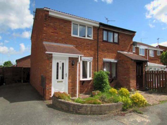 2 Bedroom Semi-Detached House To Rent In Hawkshead Way, Gunthorpe, PE4