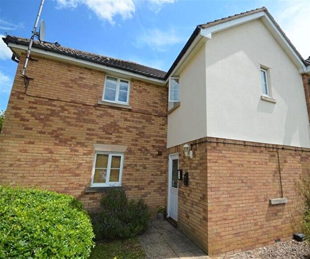 2 Bedroom Flat To Rent In London Colney, St Albans, AL2