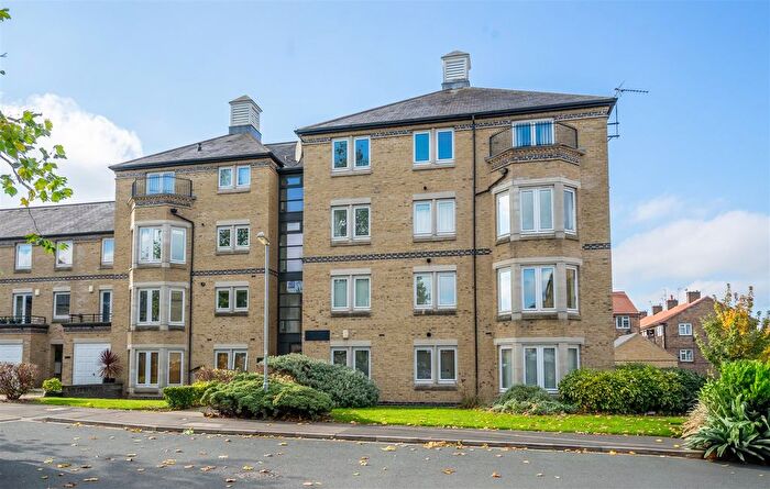 2 Bedroom Flat To Rent In Olympian Court, York, YO10