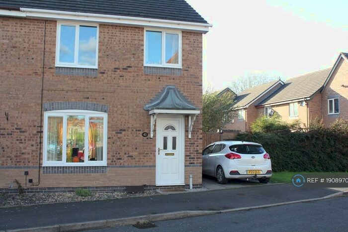 3 Bedroom Semi-Detached House To Rent In Weston Park Avenue, Burton-On-Trent, DE14