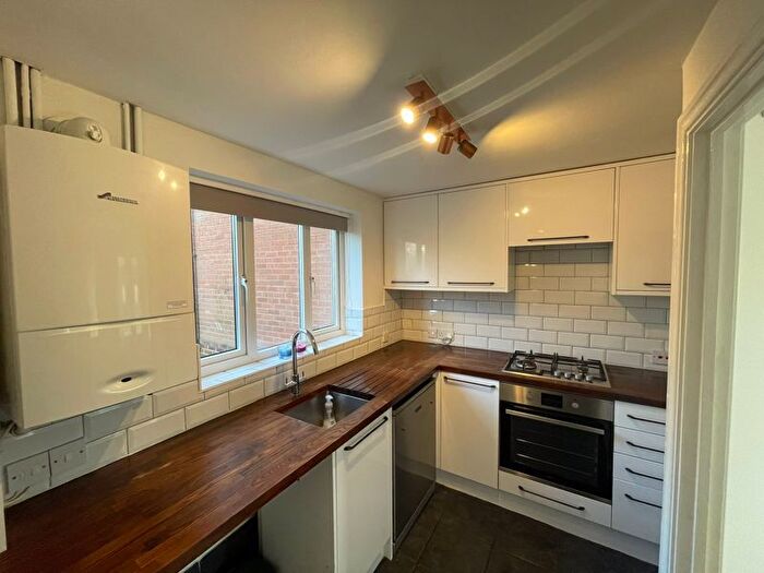 2 Bedroom Property To Rent In Tudbury Way, Salford, M3