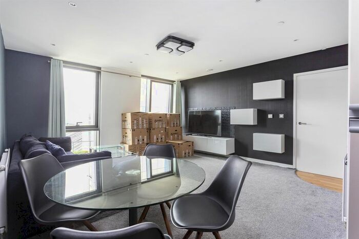 1 Bedroom Flat To Rent In Parliament House, Black Prince Road, London, SE1