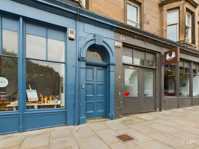 2 Bedroom Flat To Rent In Brandon Terrace, Canonmills, Edinburgh, EH3