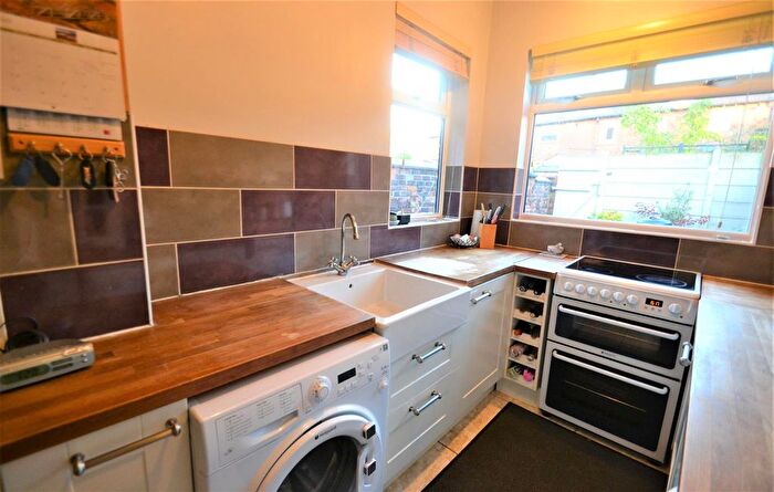 2 Bedroom End Of Terrace House To Rent In Morley Street, Atherton, M46