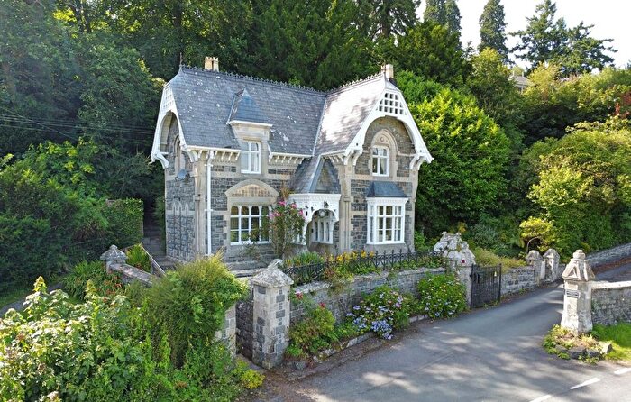 2 Bedroom Detached House For Sale In Llandinam, Powys, SY17