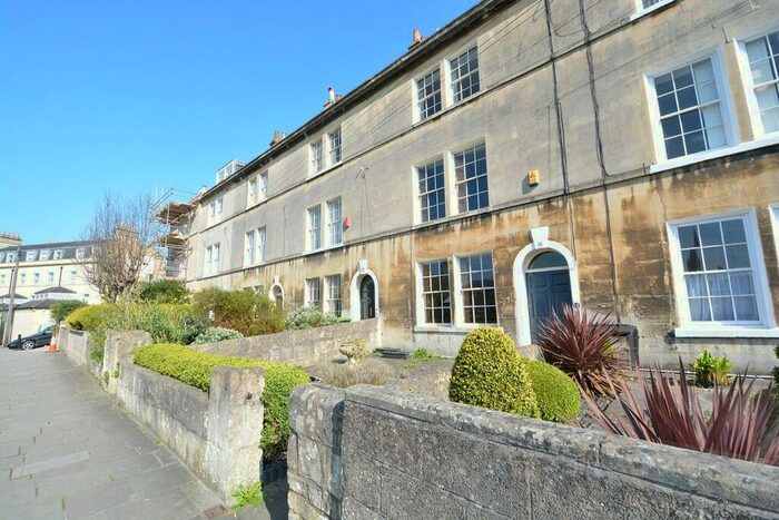 4 Bedroom Terraced House To Rent In Caroline Buildings - Widcombe, BA2