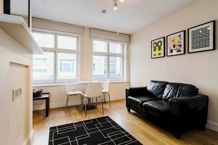 1 Bedroom Flat To Rent In Bishopsgate, London, EC2N