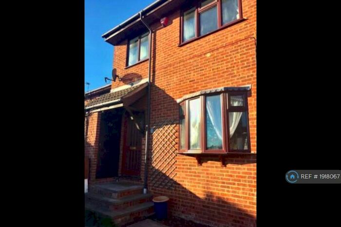 2 Bedroom Terraced House To Rent In Resolution Close, Chatham, ME5