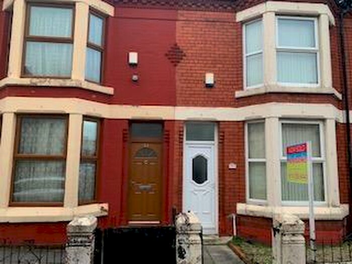 3 Bedroom House To Rent In Victoria Road ***Available With Zero Deposit**, L13