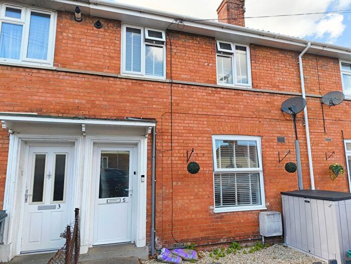 3 Bedroom Terraced House To Rent In Feversham Avenue, Bridgwater, TA6