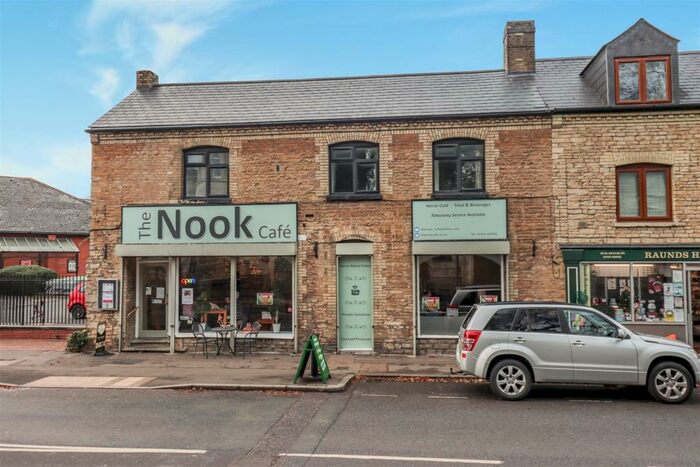 1 Bedroom Apartment To Rent In Red Row, Raunds, Wellingborough, NN9