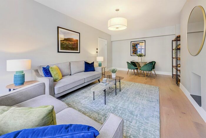 1 Bedroom Flat To Rent In Flat Richmond Court, Sloane Street, London, SW1X