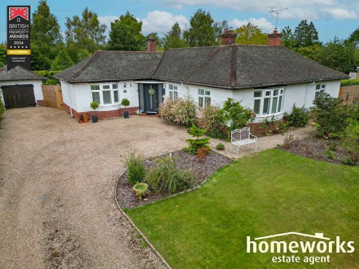 3 Bedroom Detached Bungalow For Sale In Dereham Road, NR20