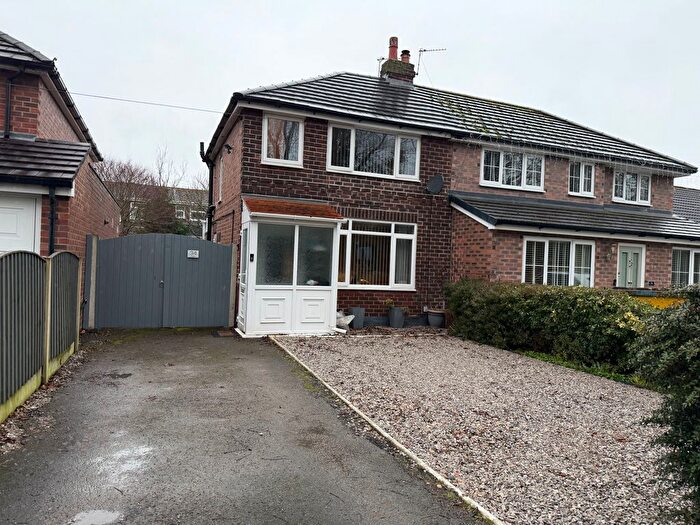 2 Bedroom Semi Detached House To Rent In Longbarn Lane, Warrington, WA1