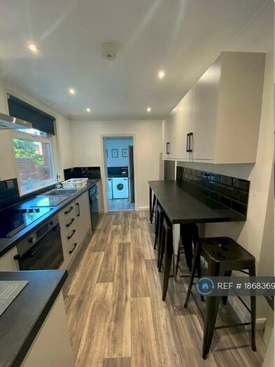 5 Bedroom Terraced House To Rent In St. Johns Road, Exeter, EX1