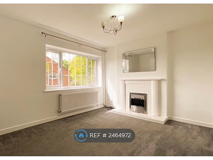 2 Bedroom Flat To Rent In Haldynby Gardens, Armthorpe, Doncaster, DN3