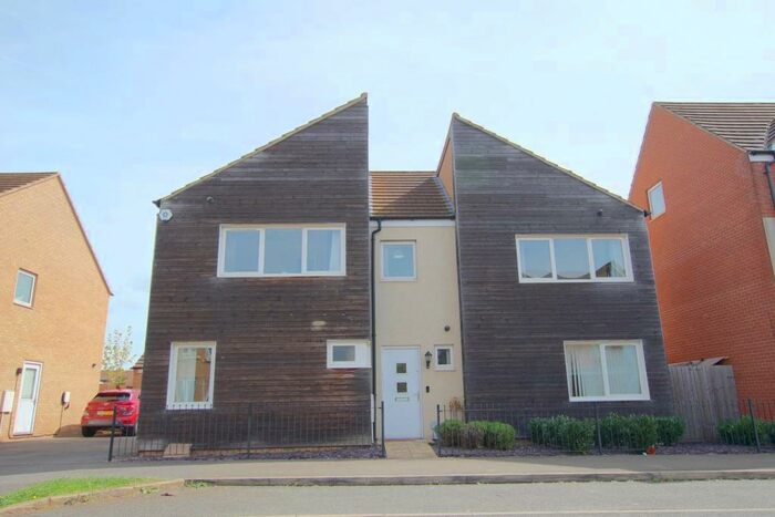 4 Bedroom Detached House To Rent In Southwold Crescent, Broughton, Milton Keynes, MK10