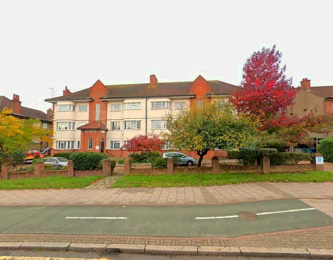 2 Bedroom Flat To Rent In Alexandra Avenue, Harrow, HA2