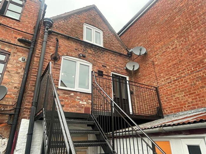 2 Bedroom Maisonette To Rent In Old Street, Upton Upon Severn, Worcestershire, WR8