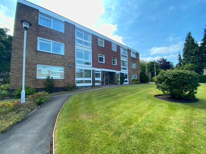 2 Bedroom Flat To Rent In Moorhead Lane, Shipley, West Yorkshire, Uk, BD18