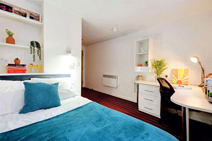 Studio To Rent In Oxford Street, Leicester, LE1