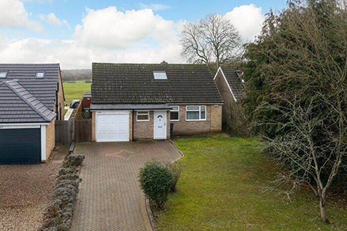 4 Bedroom Detached Bungalow For Sale In Common Road, Kensworth, LU6