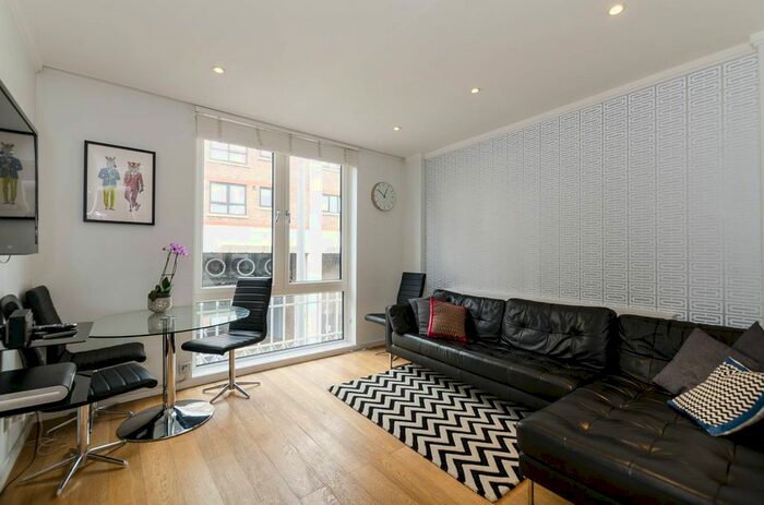 1 Bedroom Flat To Rent In High Street Kensington, High Street Kensington, London, W8