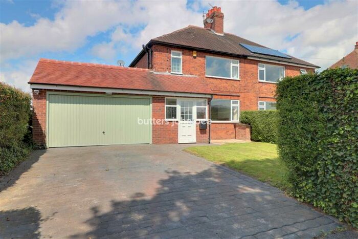 3 Bedroom Semi-Detached House To Rent In Mill Lane, Wrinehill, CW3