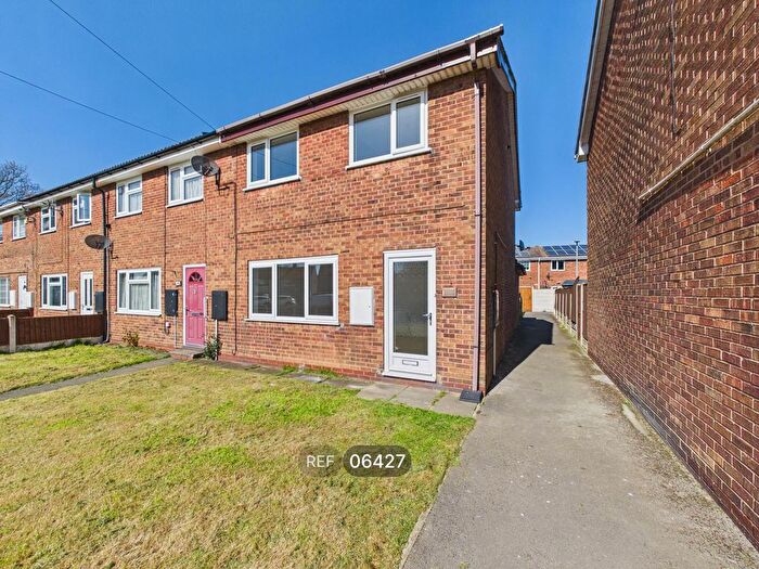 3 Bedroom Terraced House To Rent In Swinefleet Road, Goole, DN14