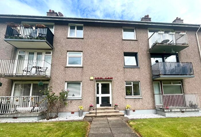 2 Bedroom Flat To Rent In Park Terrace, East Kilbride, G74