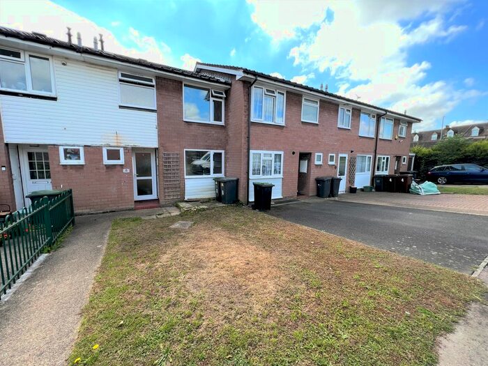 3 Bedroom Terraced House To Rent In Simpson Road, Snodland, ME6