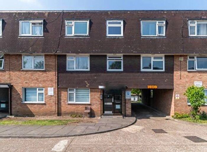 2 Bedroom Flat To Rent In Jubilee Court, Preston Road, Harrow, Middlesex, HA3