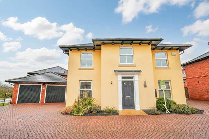 4 Bedroom Detached House For Sale In Randall Crescent, Cromer, NR27