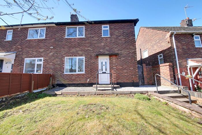 3 Bedroom Semi-Detached House To Rent In Castle Rise, Runcorn, WA7