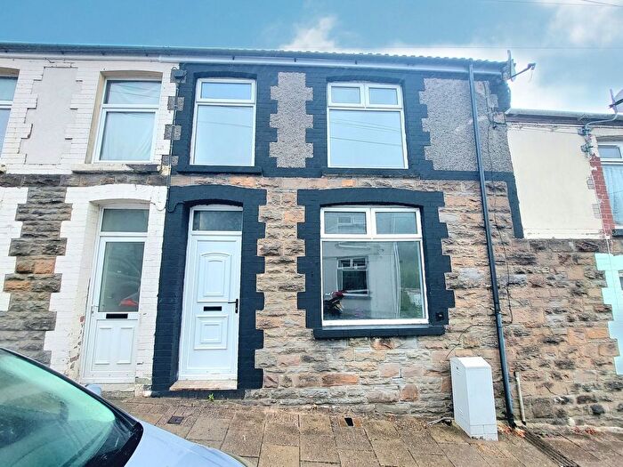 3 Bedroom Terraced House To Rent In Blaen-Y-Cwm Terrace, Treherbert, CF42