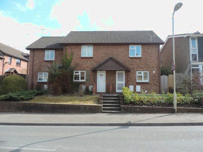 2 Bedroom Semi-Detached House To Rent In Wales Street, Winchester, SO23