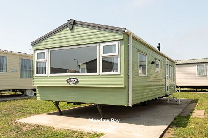 2 Bedroom Park Home For Sale In Plough Road, Minster On Sea, Sheerness, ME12