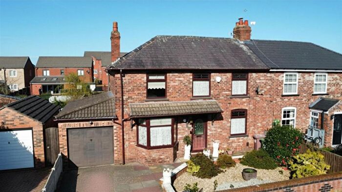 3 Bedroom Semi Detached House For Sale In Willow Road, St. Helens, WA10