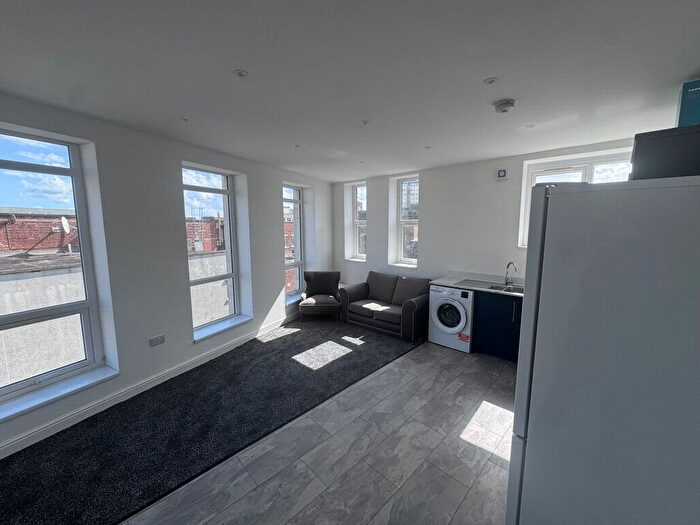 2 Bedroom Flat To Rent In Wallasey Road, Wallasey, CH45