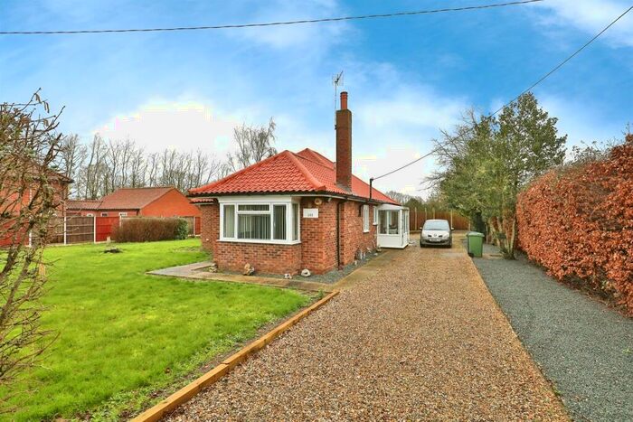 3 Bedroom Detached Bungalow For Sale In Dereham Road, Mattishall, Dereham, NR20