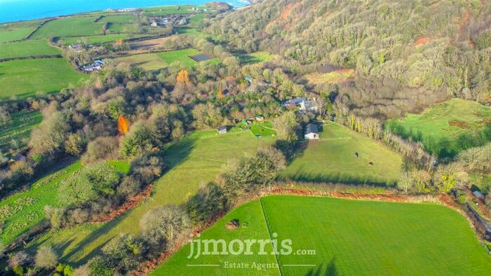 5 Bedroom Smallholding For Sale In Moylegrove, (Nr Newport) Cardigan, SA43