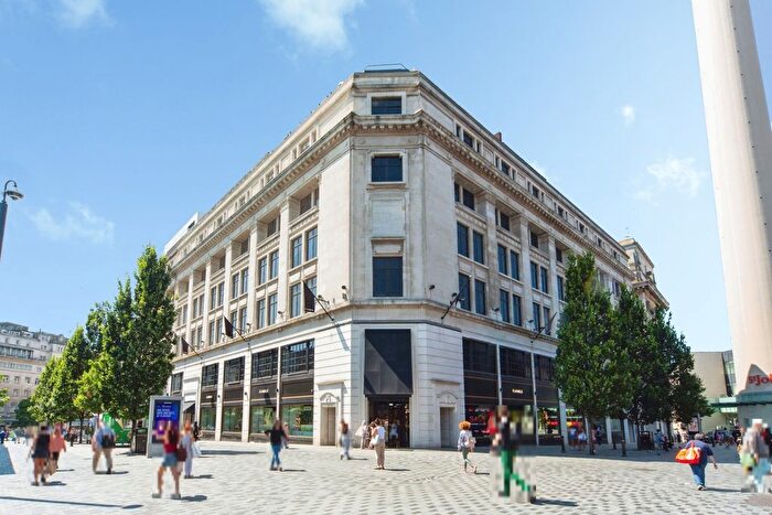 1 Bedroom Flat For Sale In Leigh Street, Liverpool, Merseyside, L1