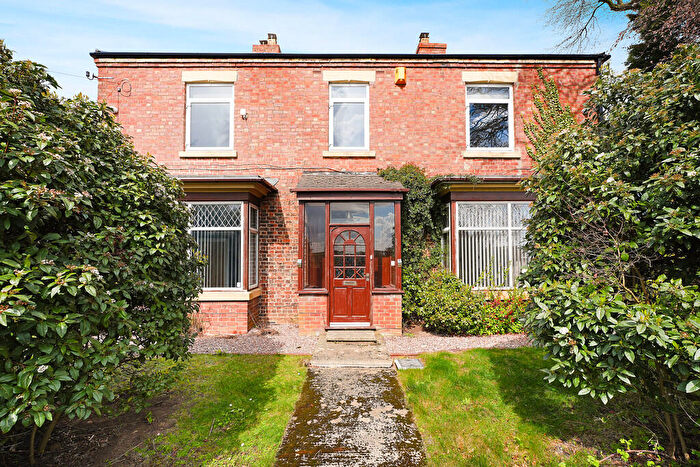 6 Bedroom Detached House For Sale In Burtree Lane, Darlington, DL3