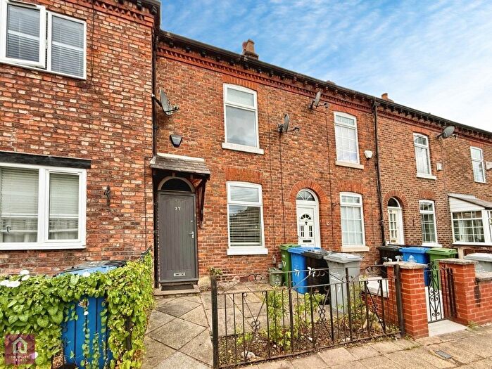 3 Bedroom Terraced House For Sale In Oakfield Street, Altrincham, Cheshire, WA15