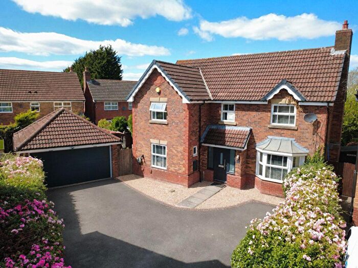 4 Bedroom Detached House For Sale In Weaver Avenue, Sutton Coldfield, B76