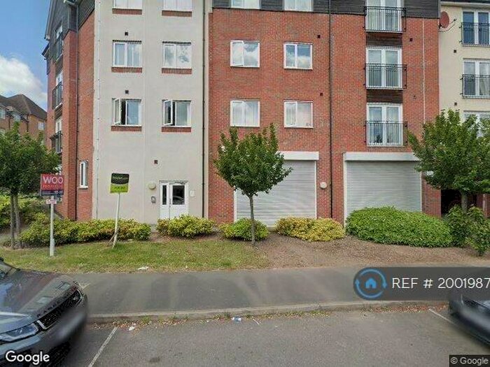 2 Bedroom Flat To Rent In Pavior Road, Nottingham, NG5