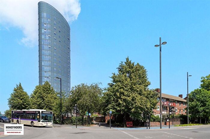 2 Bedroom Apartment For Sale In Angel Lane, Stratford Eye, E15