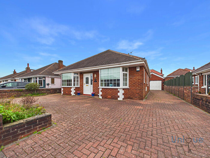 2 Bedroom Bungalow For Sale In Banbury Road, Lytham St. Annes, FY8