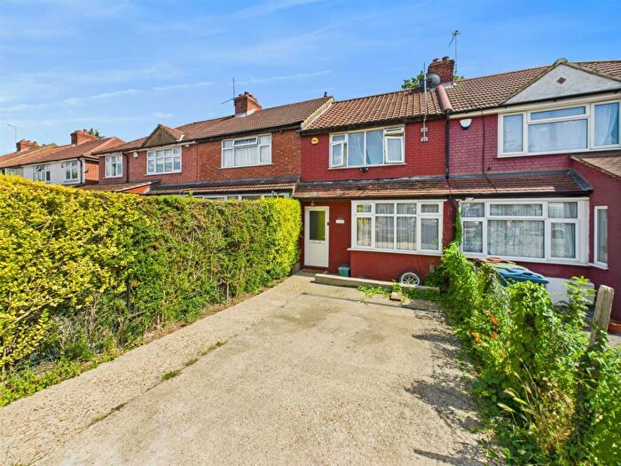 2 Bedroom Terraced House For Sale In Eastcote Lane, Harrow, HA2