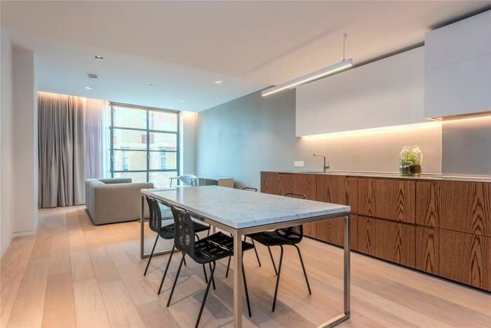 2 Bedroom Apartment To Rent In The Askew Building, Bartholomew Close, London, EC1A